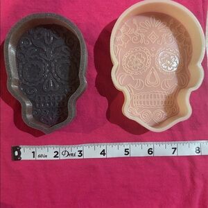 Skull-Shaped Freshie Molds